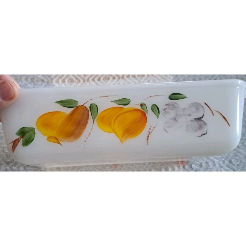 Vintage Anchor Hocking Fire King Gay Fad Fruit Loaf Pan‎ Milk Glass Oven Ware